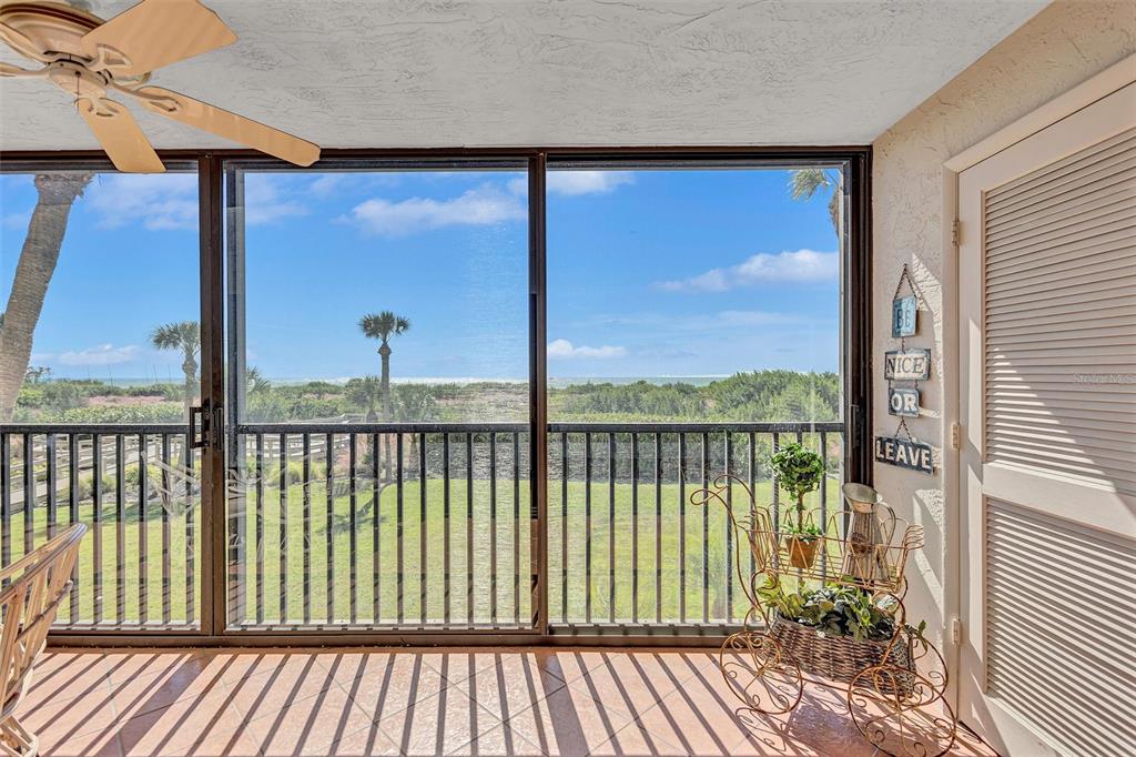 420 Beach Road, Unit 203 Sarasota, FL 34242 - Photo 15 of 91