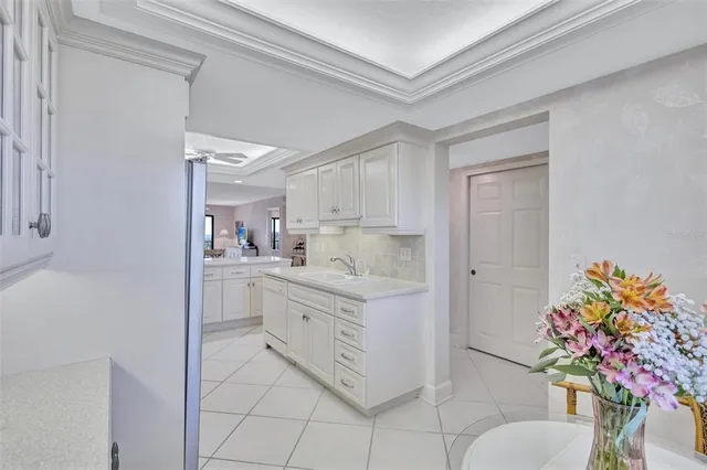 $1,324,900 | 420 Beach Road, Unit 203, Sarasota, FL 34242