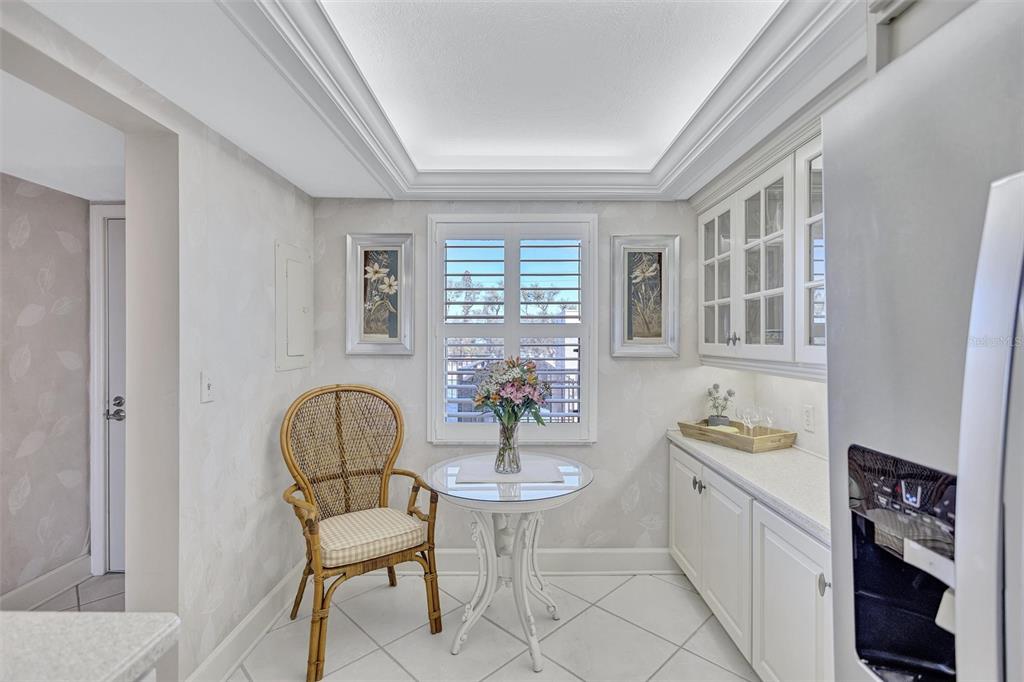 420 Beach Road, Unit 203 Sarasota, FL 34242 - Photo 33 of 91