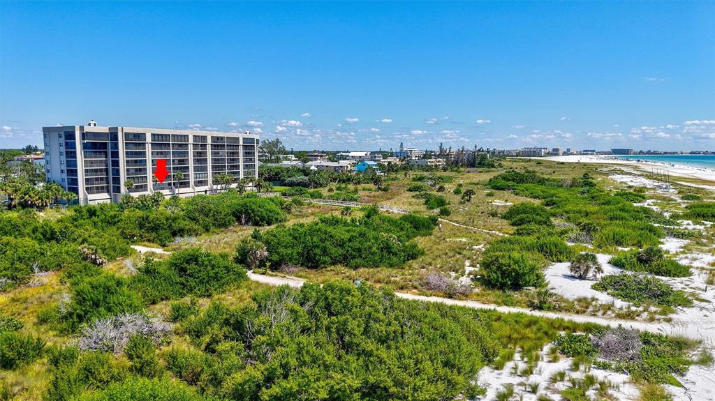 420 Beach Road, Unit 203 Sarasota, FL 34242 - Photo 4 of 91