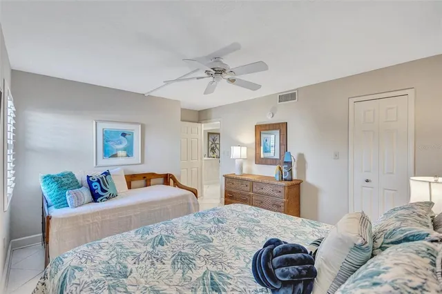 $1,324,900 | 420 Beach Road, Unit 203, Sarasota, FL 34242