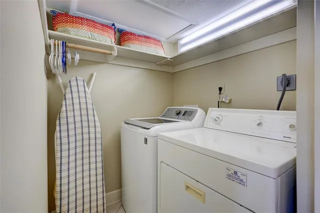 $1,324,900 | 420 Beach Road, Unit 203, Sarasota, FL 34242