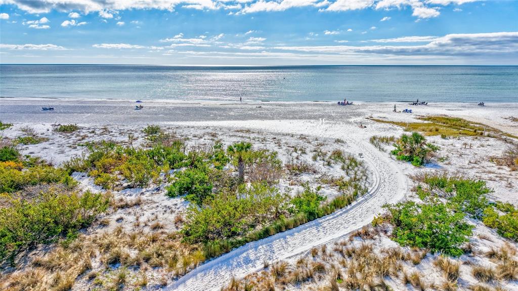 420 Beach Road, Unit 203 Sarasota, FL 34242 - Photo 51 of 91