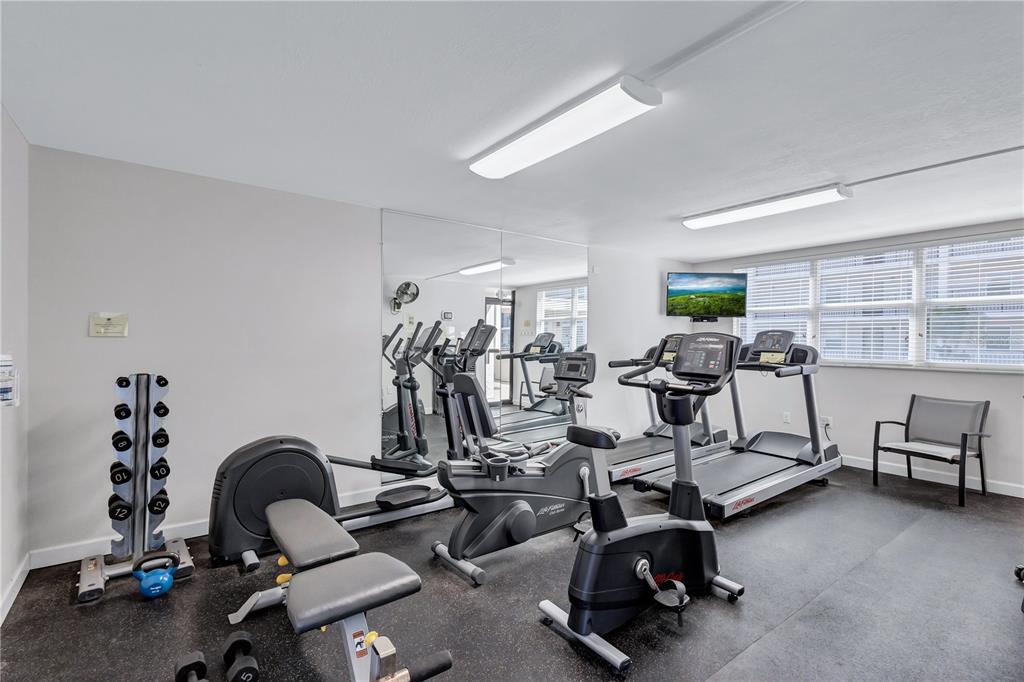 420 Beach Road, Unit 203 Sarasota, FL 34242 - Photo 60 of 91