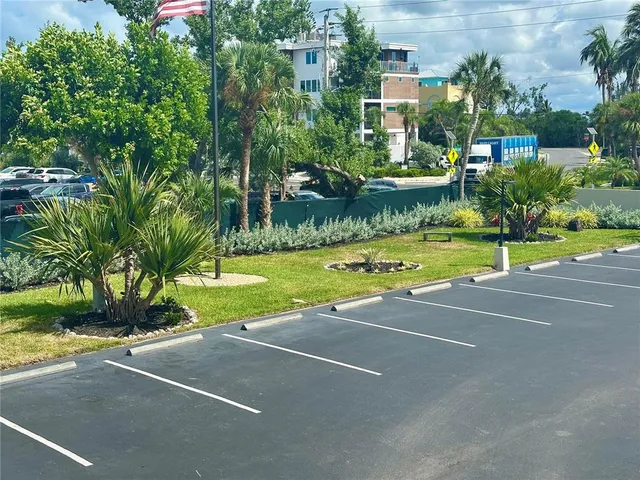 $1,324,900 | 420 Beach Road, Unit 203, Sarasota, FL 34242