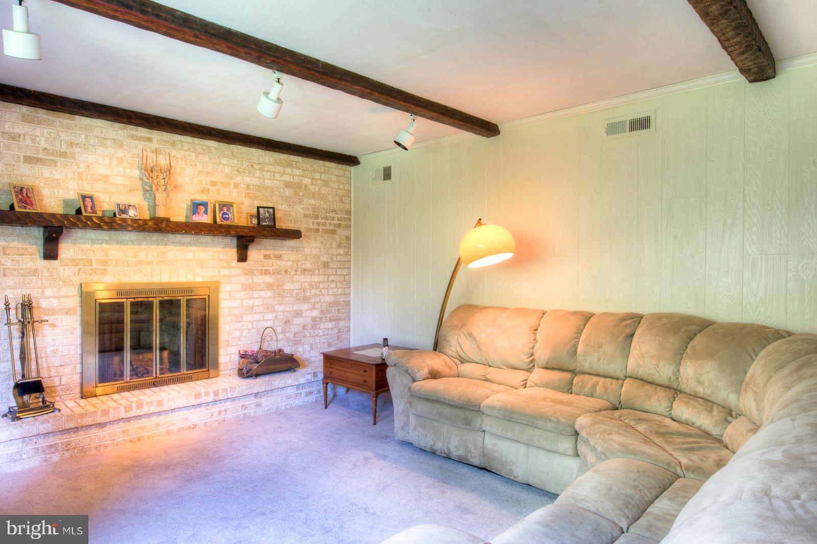 1834 North Eden Road Lancaster, PA 17601 - Photo 24 of 51 Family Room