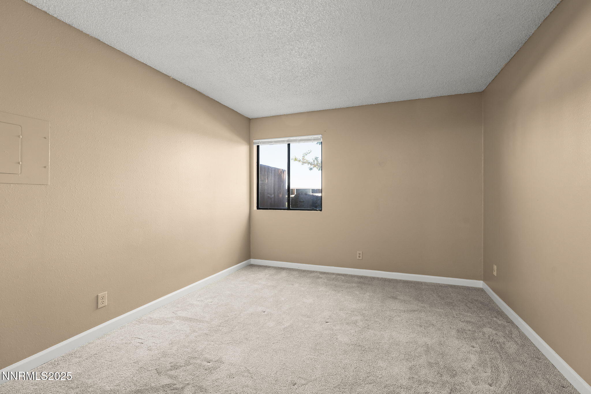 2750 Plumas Street, Unit 123 Reno, NV 89509 - Photo 10 of 20 12-web-or-mls-_DSC1563
