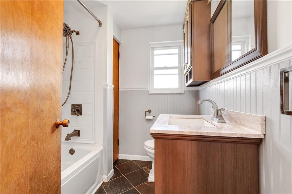 530 Fort Couch Road Pittsburgh, PA 15241 - Photo 16 of 25 Gallery Image 16