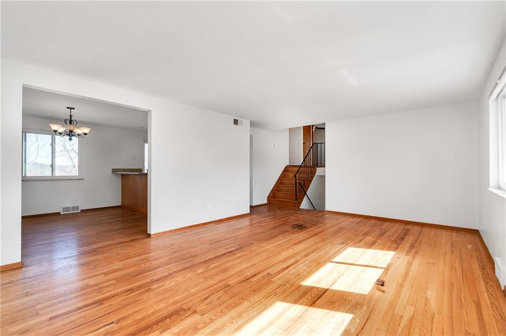 530 Fort Couch Road Pittsburgh, PA 15241 - Photo 6 of 25 Gallery Image 6