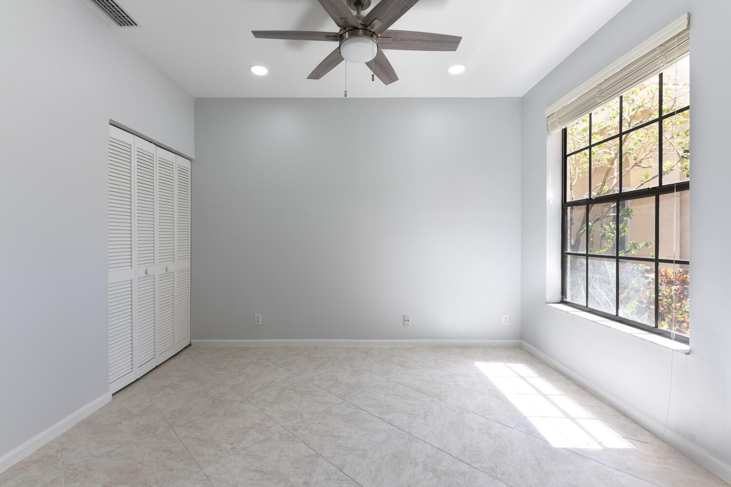 6746 Montego Bay Boulevard, Unit C Boca Raton, FL 33433 - Photo 16 of 22 6746 Montego Bay Blvd Boca-large-012-013