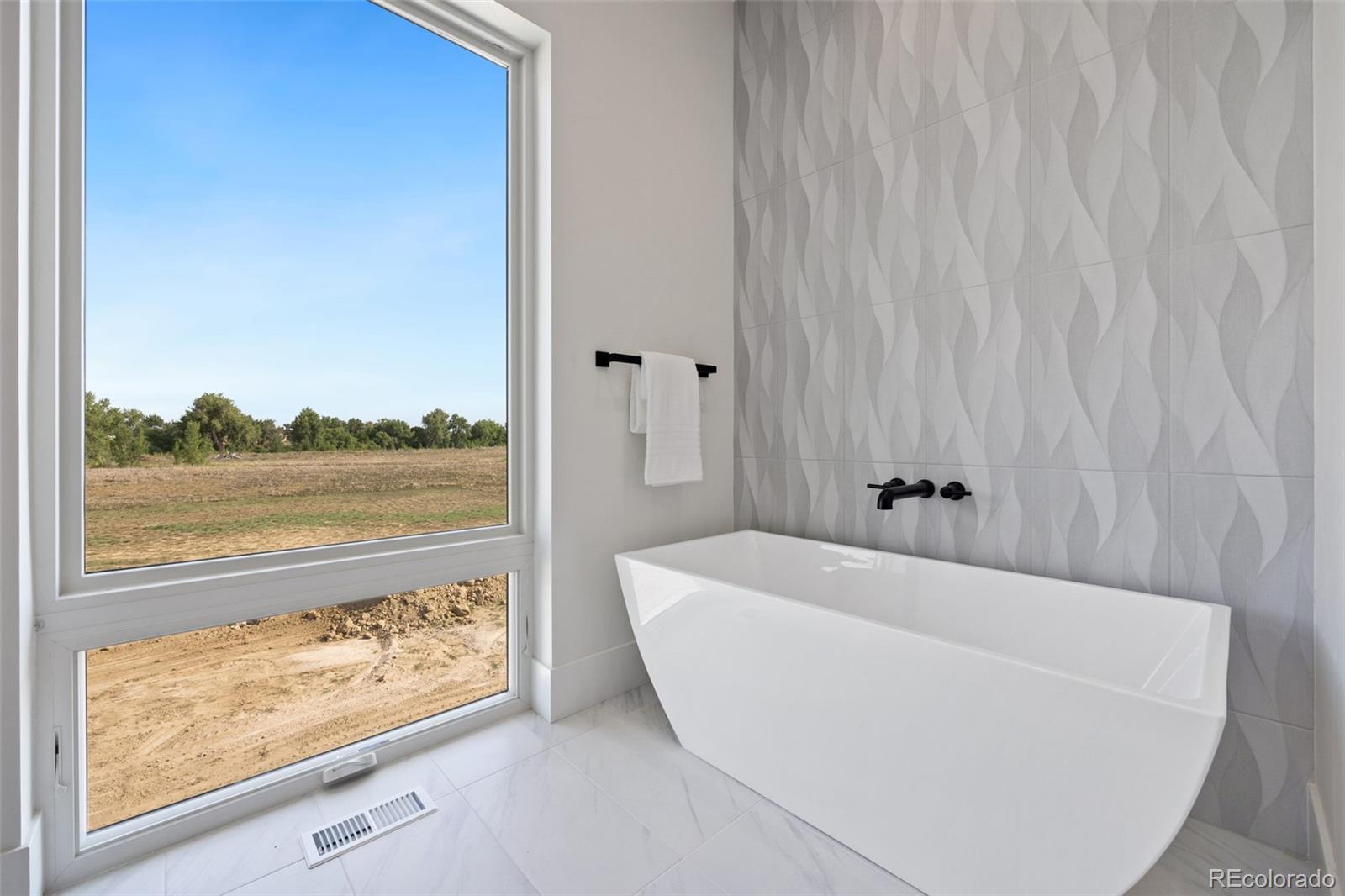 3210 Mallard Creek Road Berthoud, CO 80513 - Photo 23 of 40