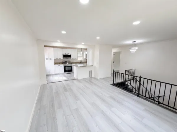 $255,000 | 105 Foxhall Court, Easley, SC 29640