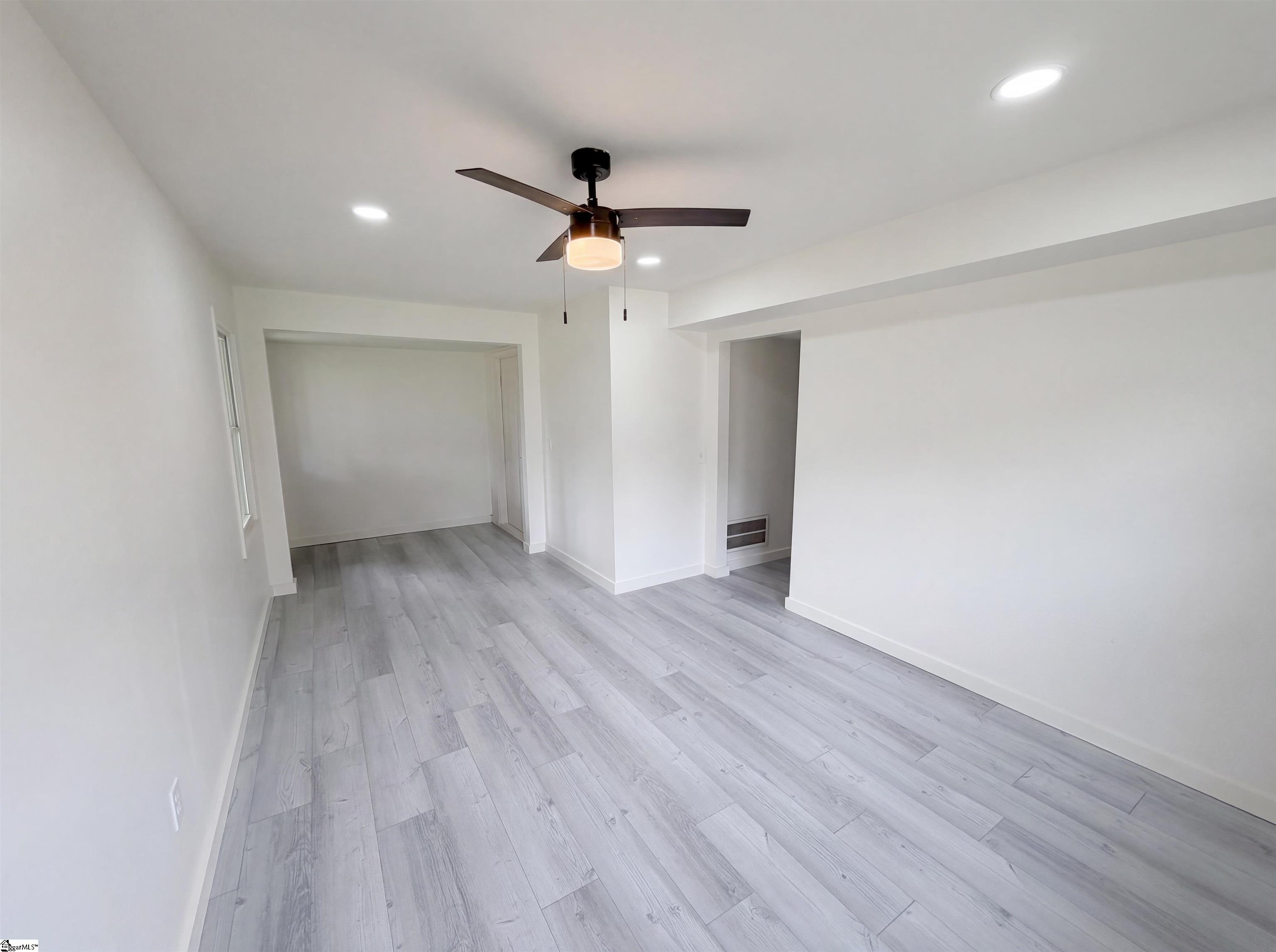 105 Foxhall Court Easley, SC 29640 - Photo 23 of 26