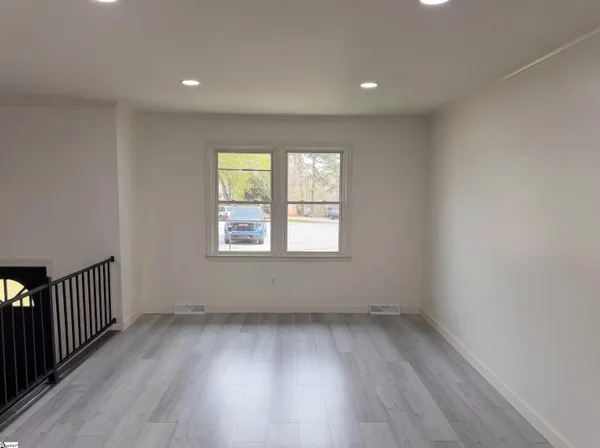 $255,000 | 105 Foxhall Court, Easley, SC 29640