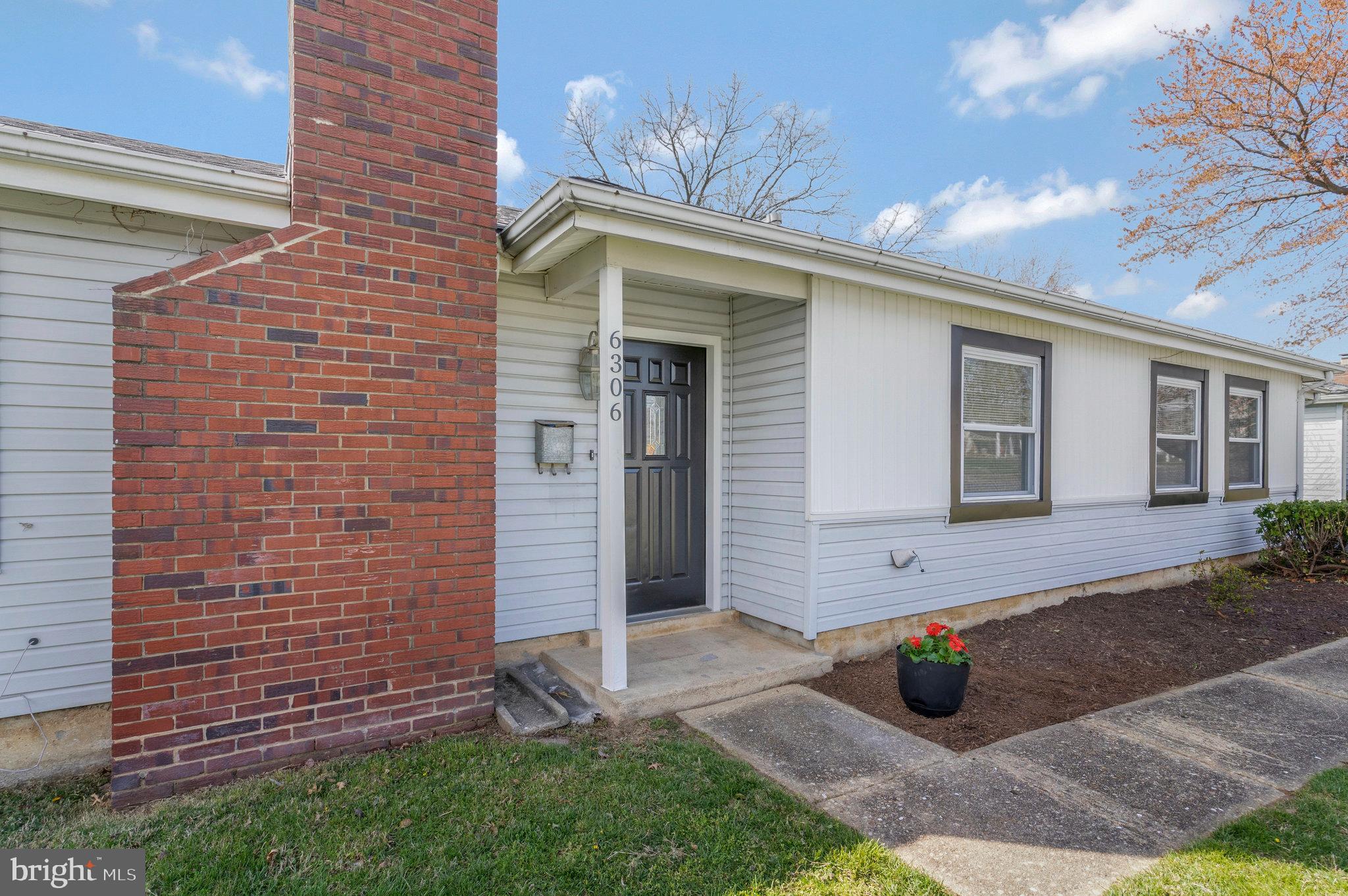 6306 Frontier Drive Springfield, VA 22150 - Photo 3 of 29 Gallery Image 3