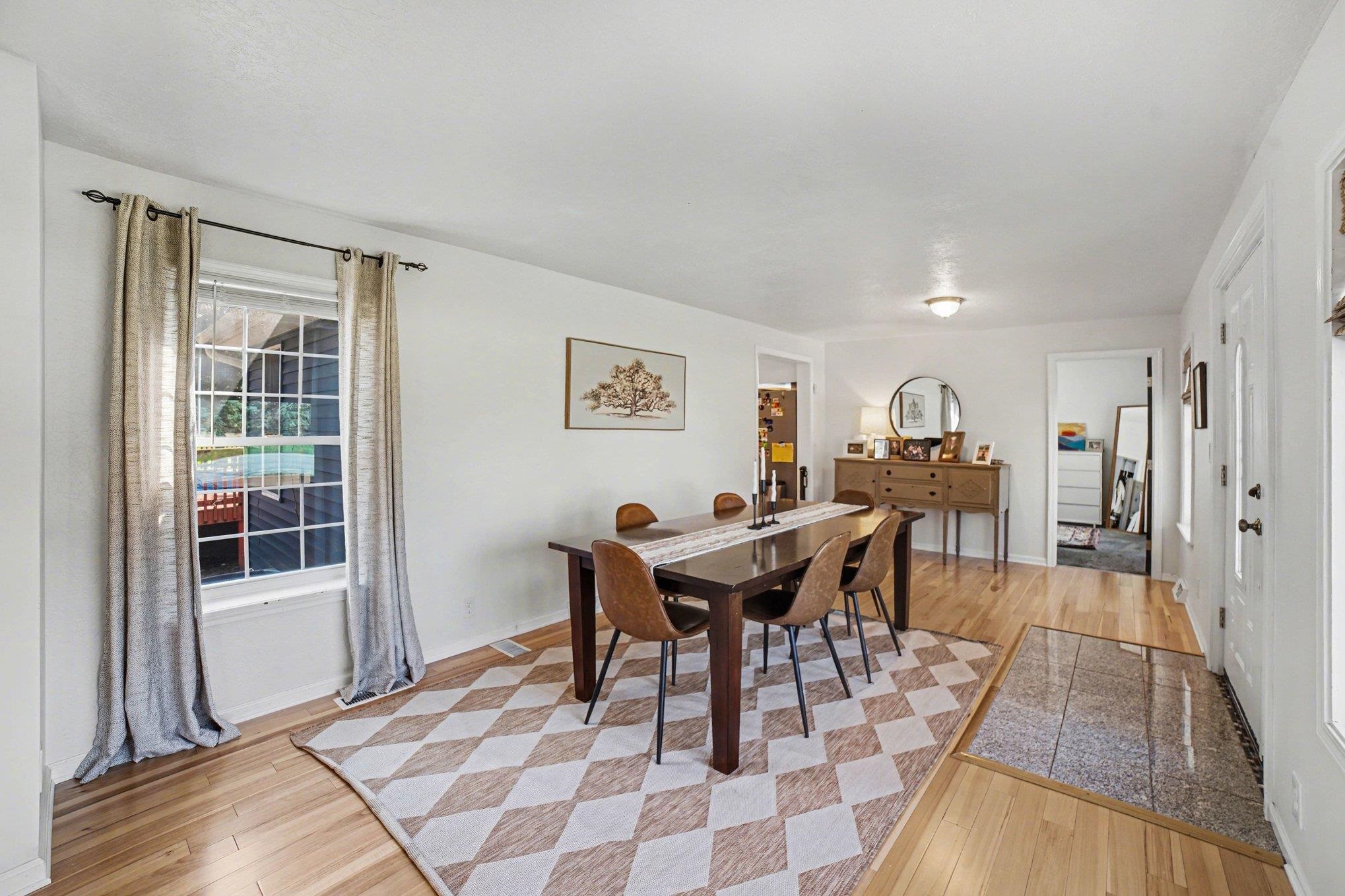 7818 North Luce Road Alma, MI 48801 - Photo 4 of 38