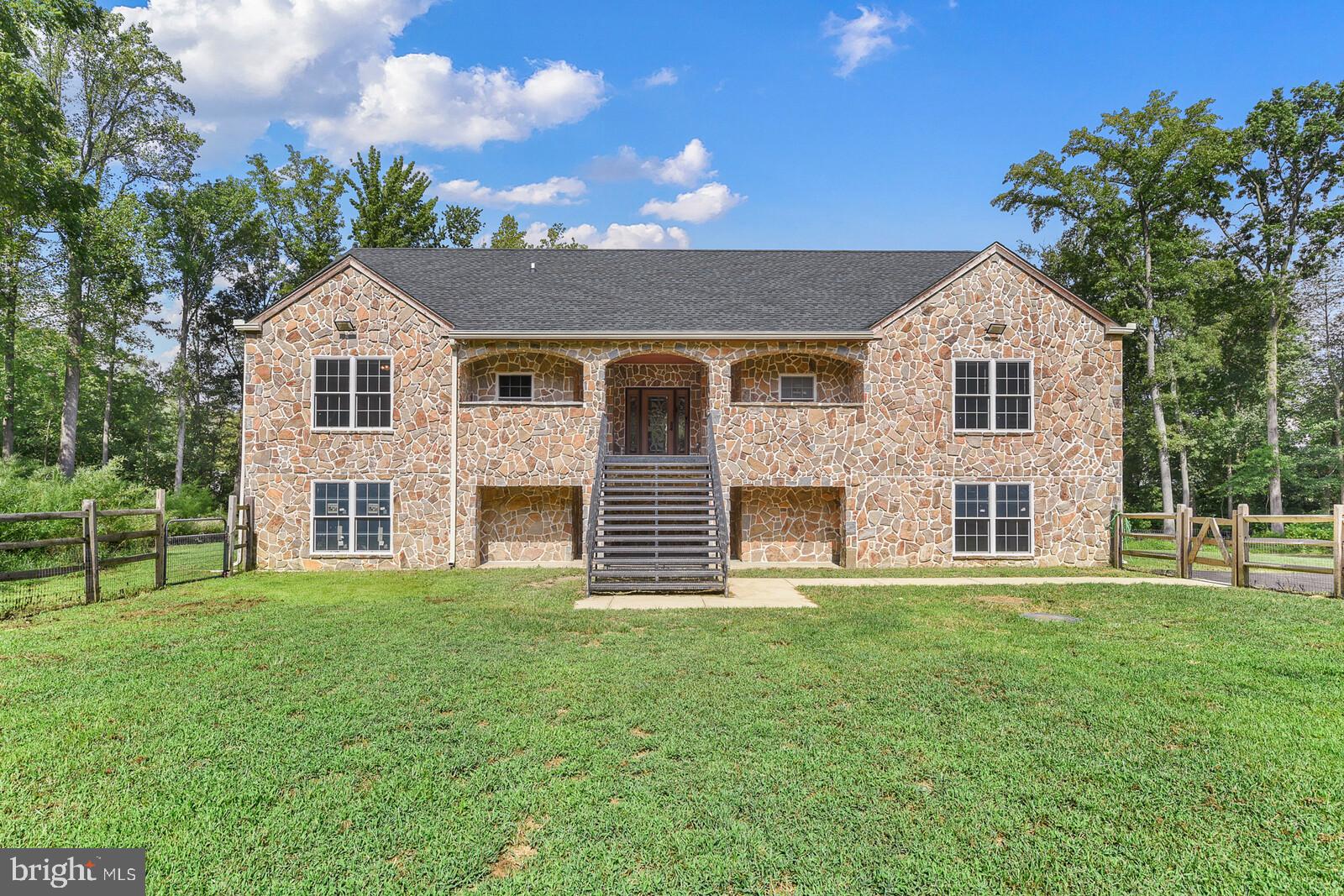 6307 Summit Bridge Road Townsend, DE 19734 - Photo 1 of 35 Gallery Image 1