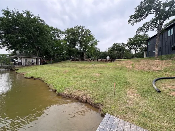 a view of a lake with houses