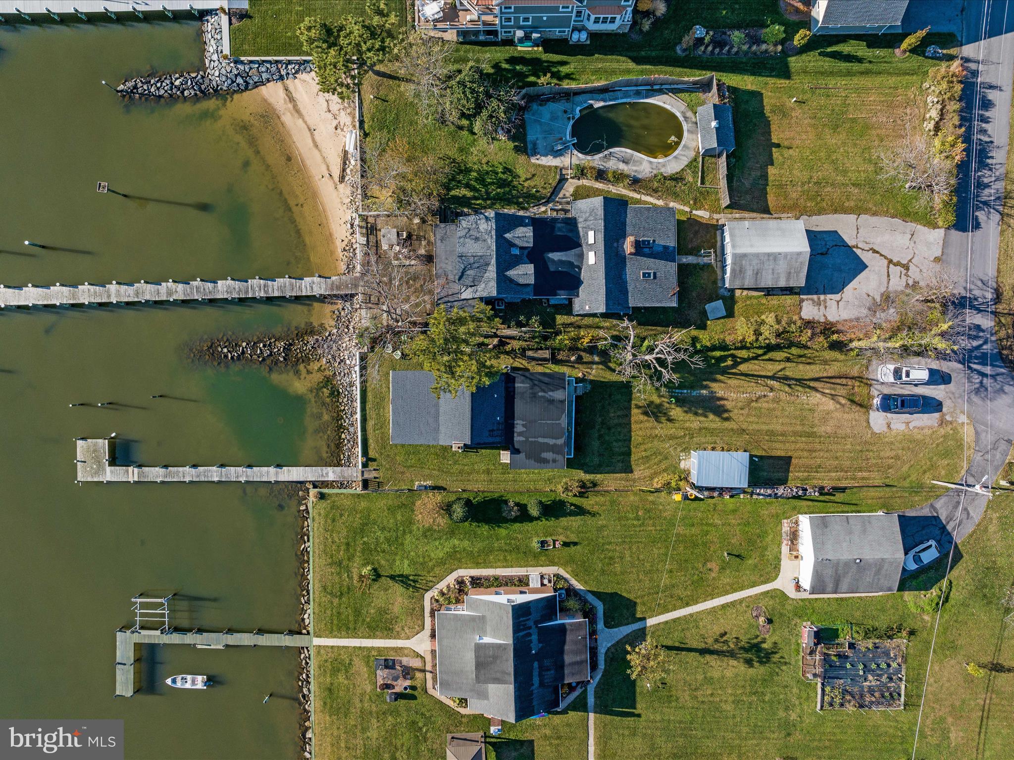 7803 SW Road Pasadena, MD 21122 - Photo 2 of 49 Drone Views