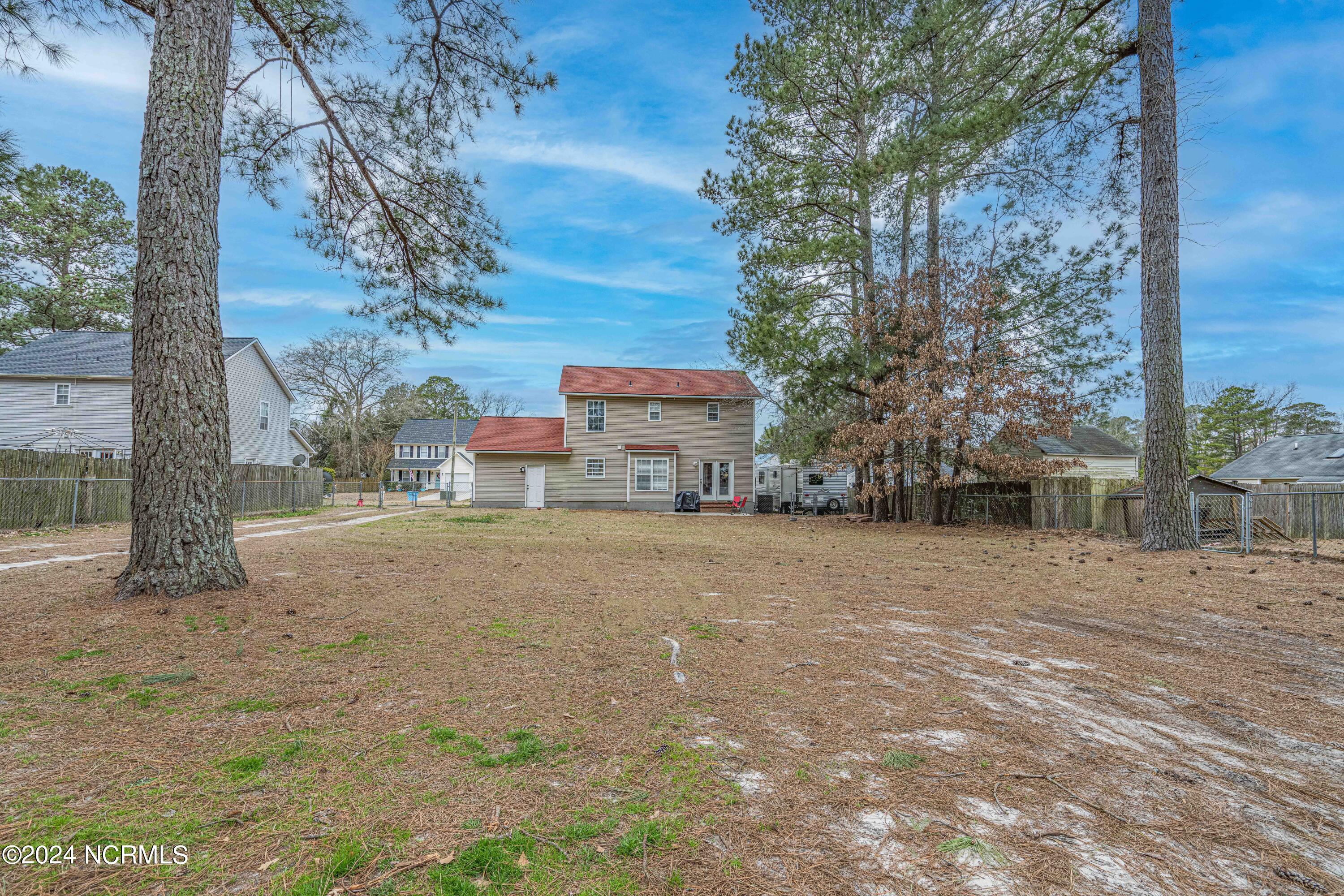 104 Coral Ridge Road Richlands, NC 28574 - Photo 30 of 33 104 coral ridge (24 of 32)