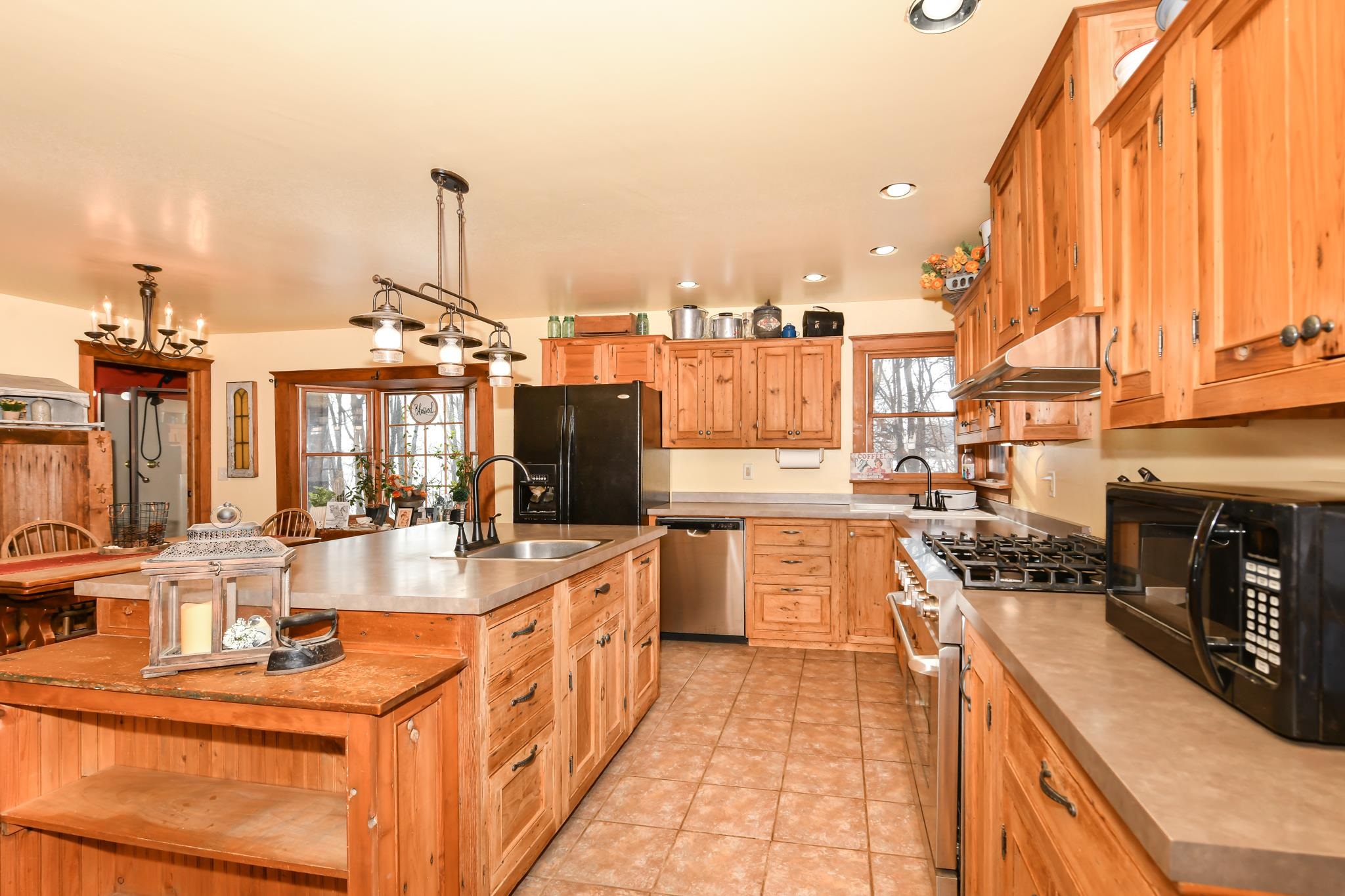 3819 North Roherty Road Evansville, WI 53536 - Photo 16 of 46