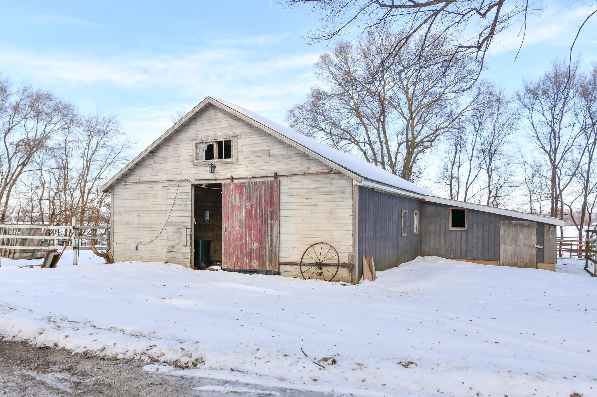 3819 North Roherty Road Evansville, WI 53536 - Photo 36 of 46
