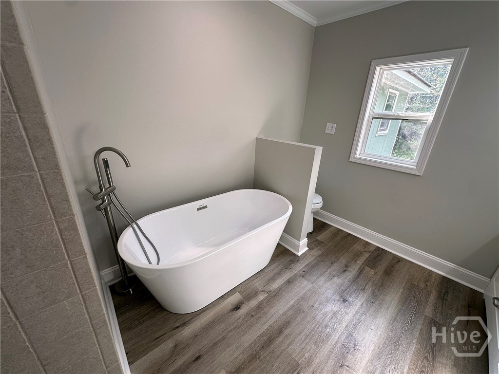 1104 Farm Road Colbert, GA 30628 - Photo 14 of 39 Primary Bathroom