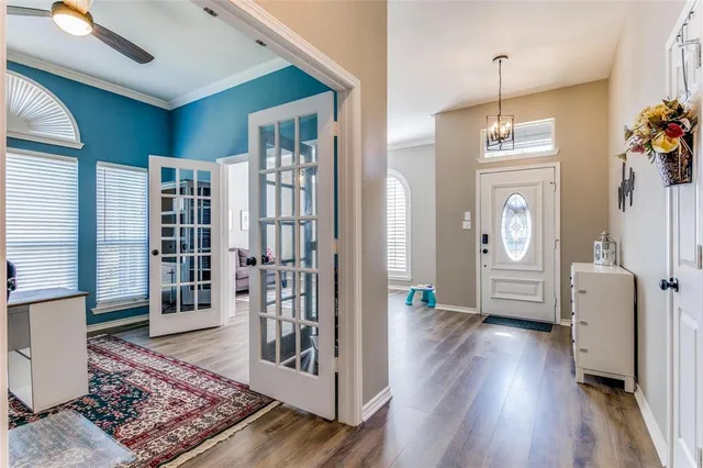 a view of livingroom with furniture and wooden floor