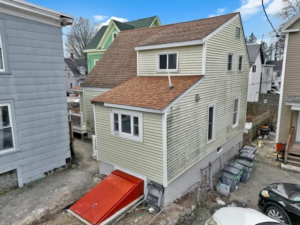 $474,900 | 43 1/2 6th Avenue, Haverhill, MA 01830