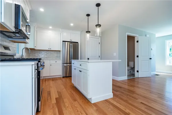 $3,900 | 83 Cadora Avenue, Warwick, RI 02886