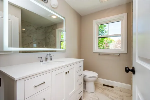 $3,900 | 83 Cadora Avenue, Warwick, RI 02886