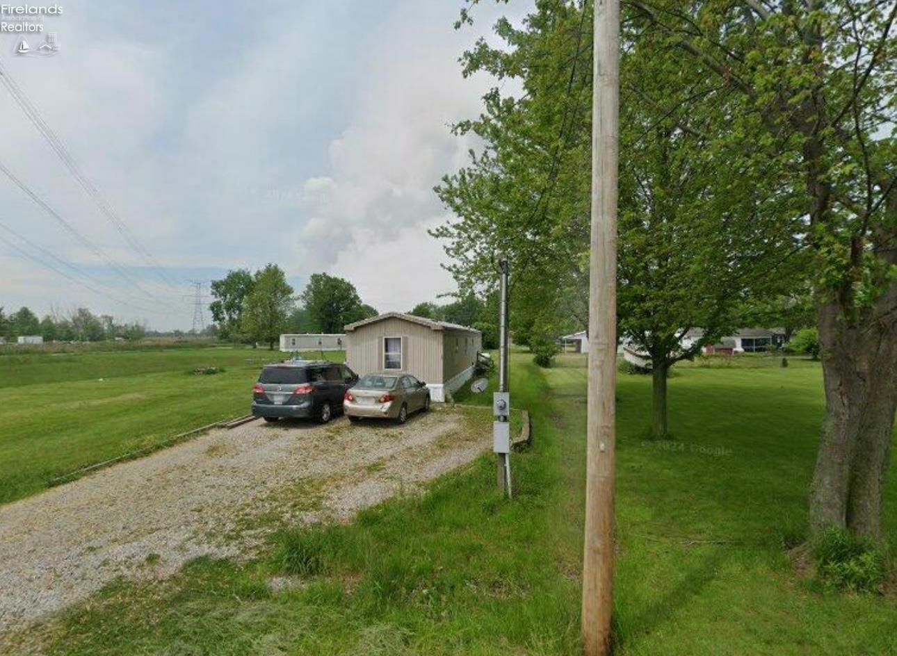 7399 Tousst Club Road Oak Harbor, OH 43449 - Photo 2 of 15 Gallery Image 2