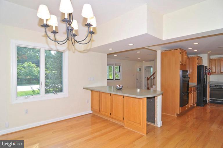 8230 Frye Road Alexandria, VA 22309 - Photo 28 of 30 Dining Room #2