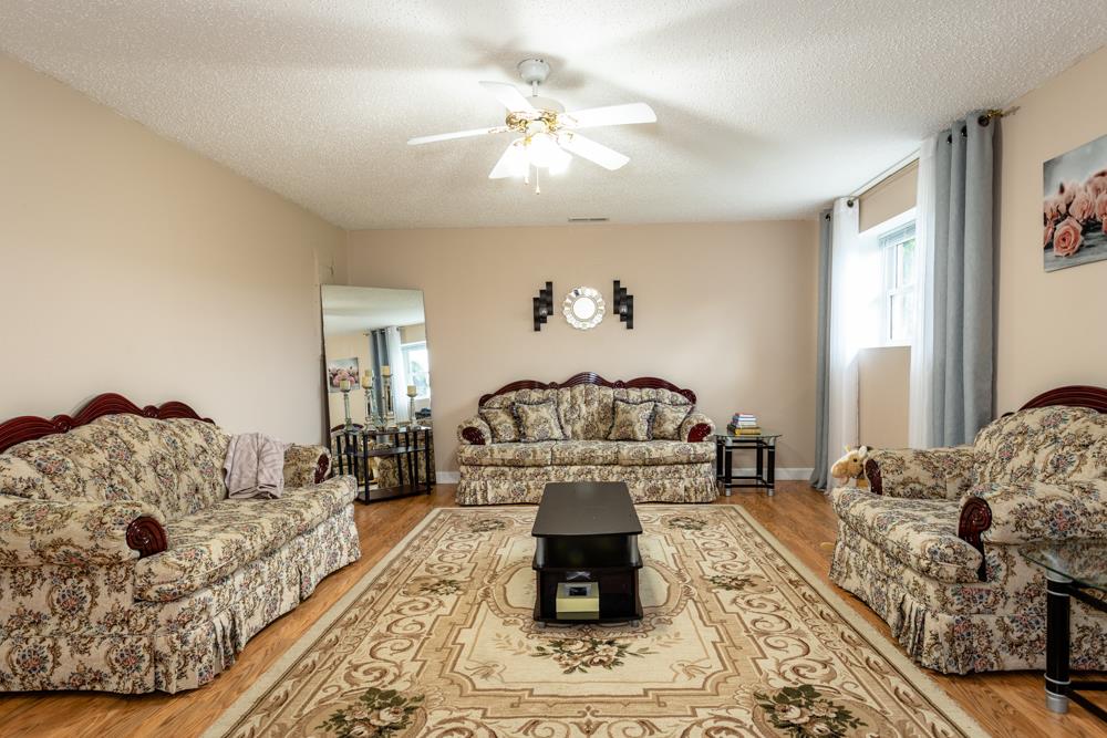 152 Millers Road Bridgewater, VA 22812 - Photo 30 of 50 a living room with furniture and a rug