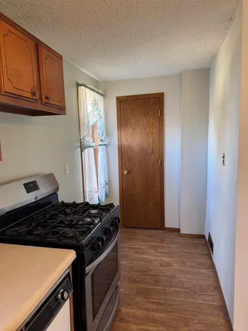 $157,000 | 313 East 1st Avenue, Delavan, WI 53115