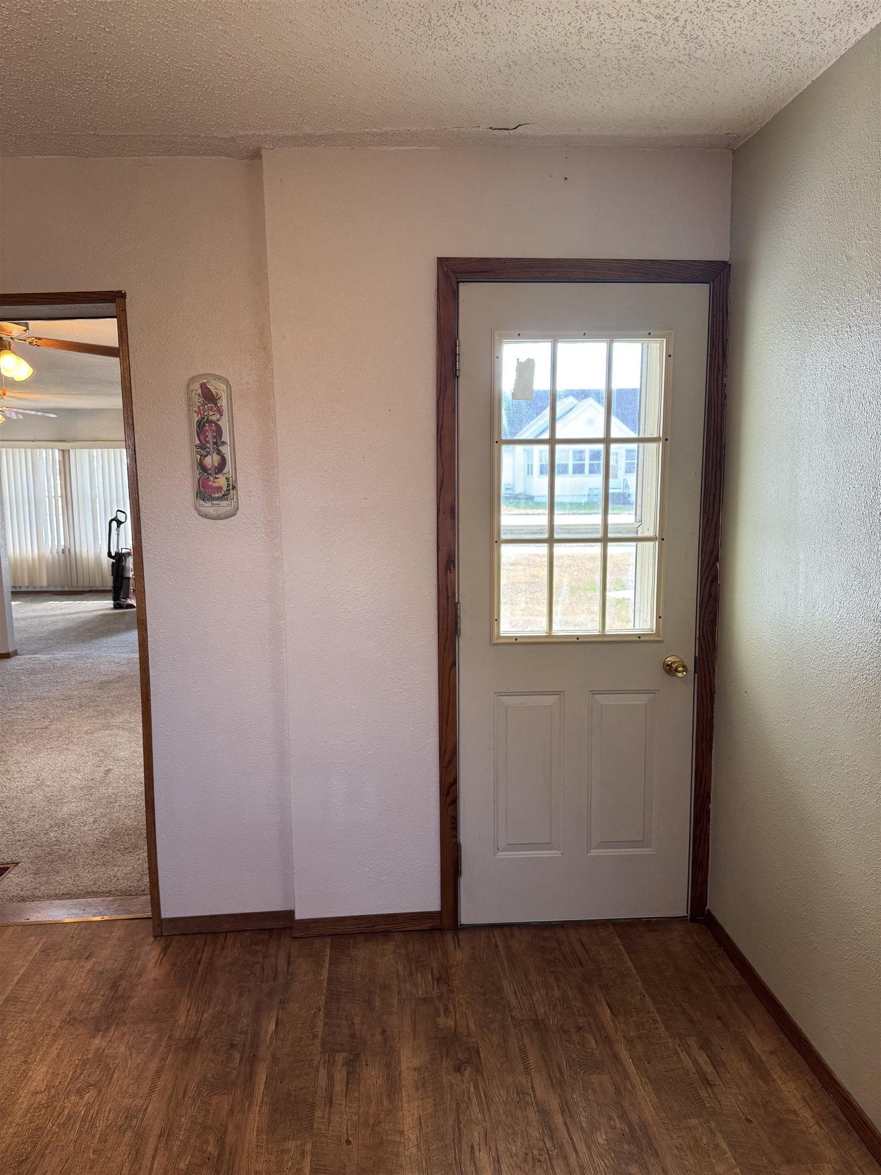 313 East 1st Avenue Delavan, IA 53115 - Photo 4 of 21