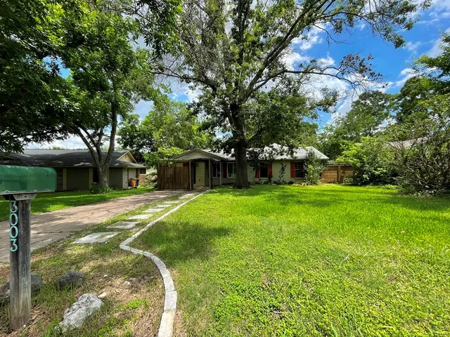 $3,400 | 3003 Burning Oak Drive, Austin, TX 78704