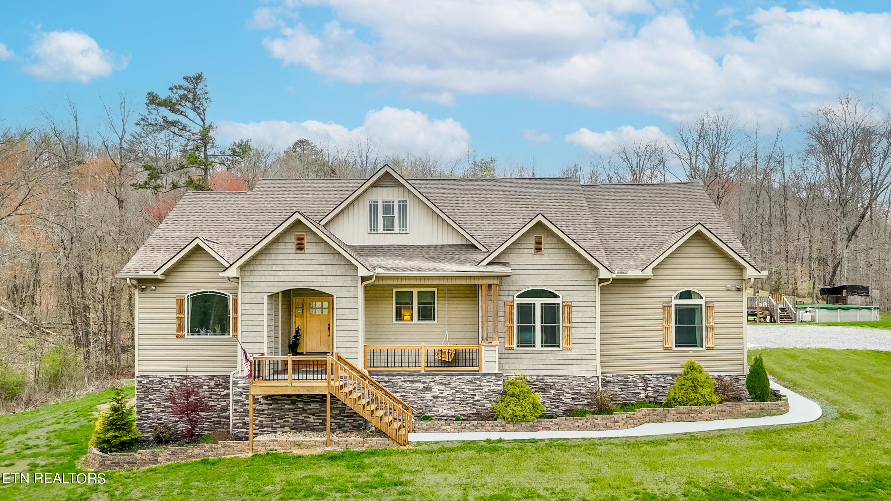 282 Bush Road Clinton, TN 37716 - Photo 1 of 42 282 Bush Rd