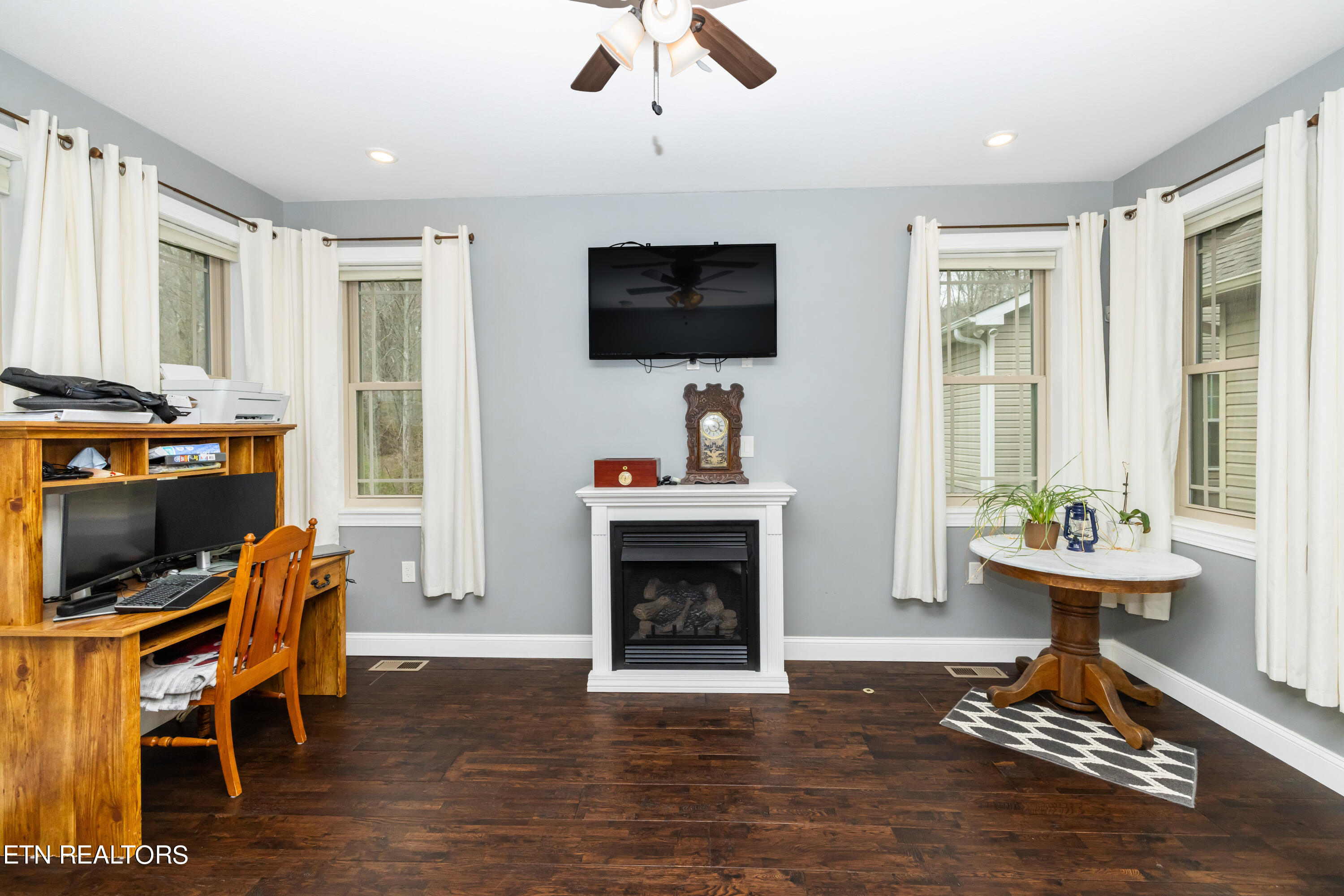 282 Bush Road Clinton, TN 37716 - Photo 10 of 42 282 Bush Rd