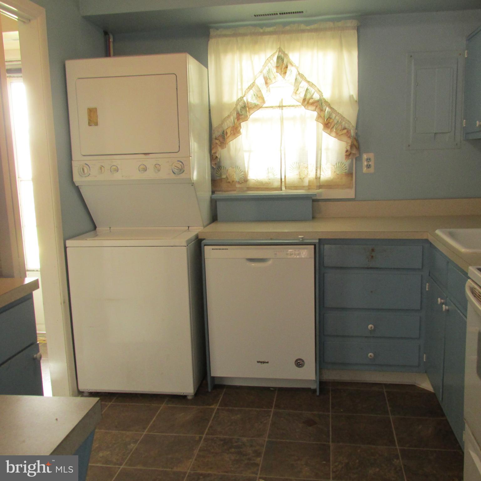 1606 Devers Road York, PA 17404 - Photo 15 of 19 Kitchen/Laundry