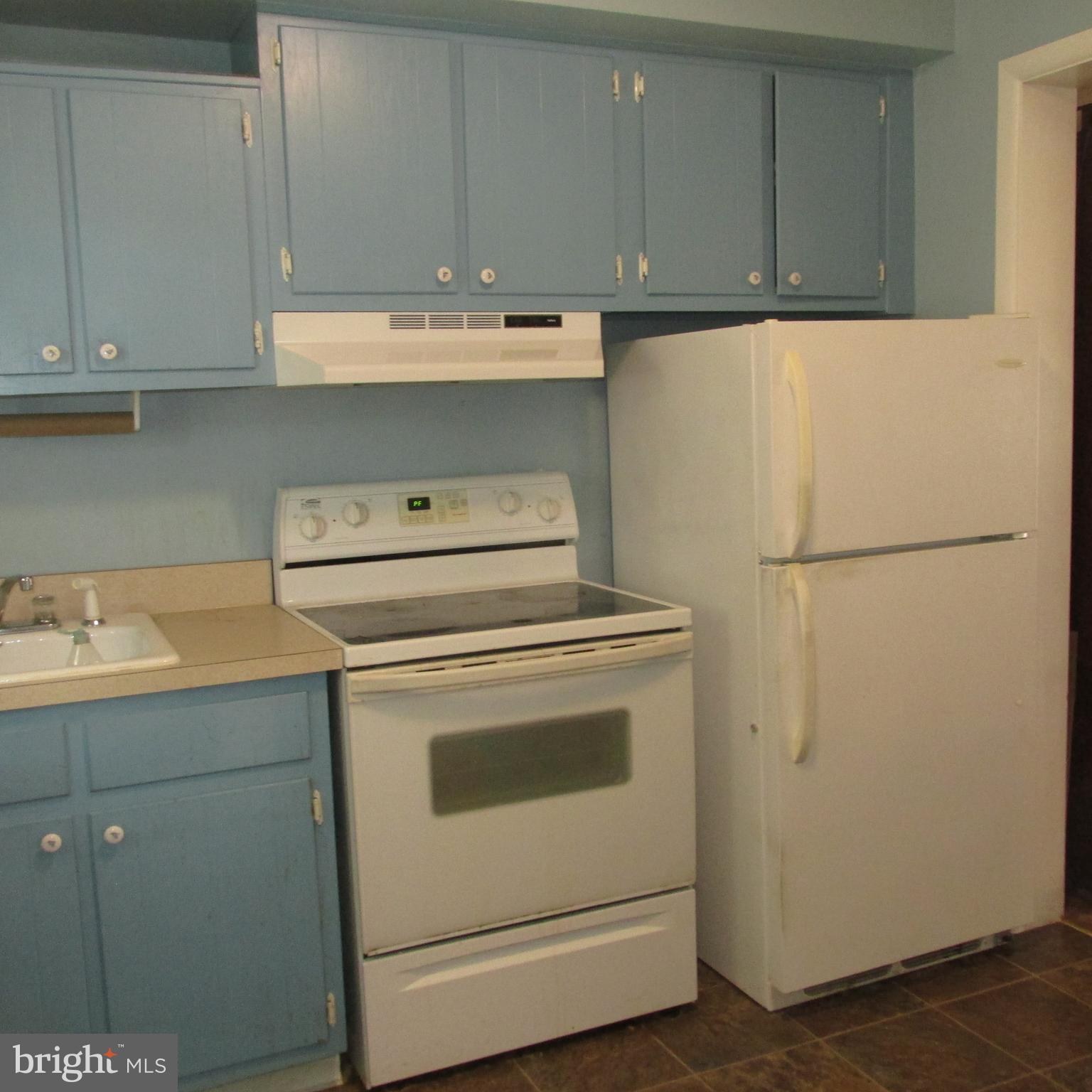 1606 Devers Road York, PA 17404 - Photo 18 of 19 Kitchen