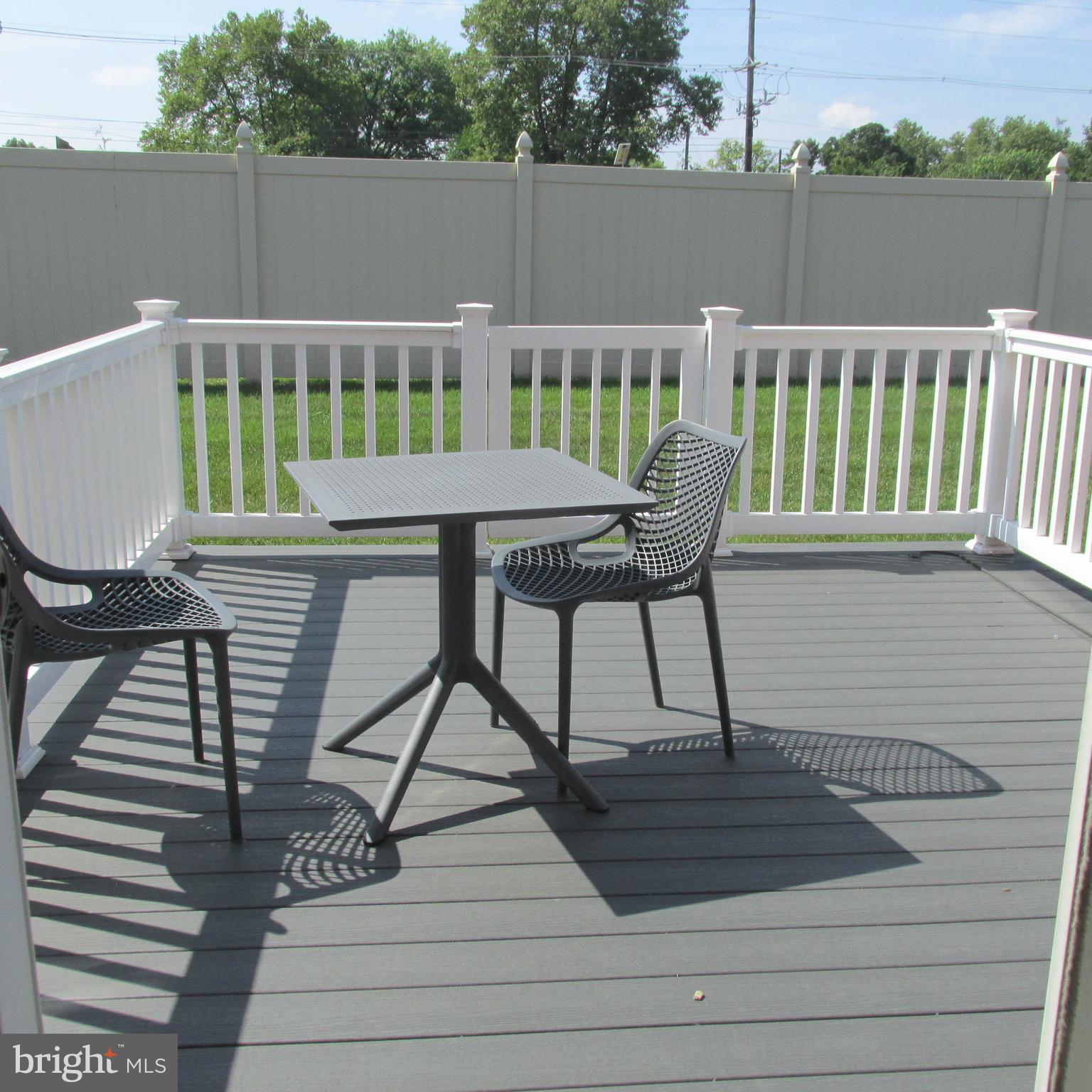 1606 Devers Road York, PA 17404 - Photo 5 of 19 Deck