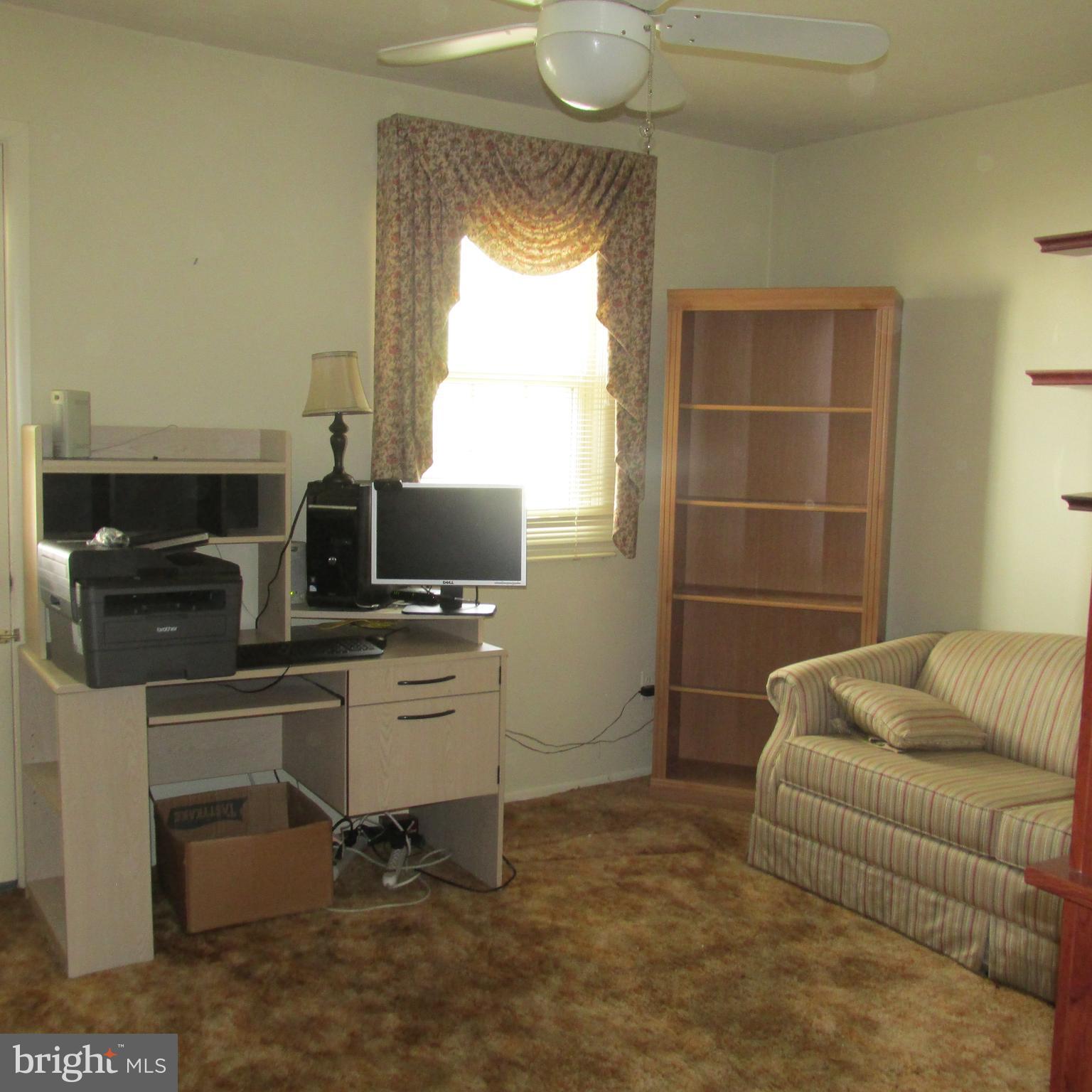 1606 Devers Road York, PA 17404 - Photo 10 of 19 2nd Bedroom/Den