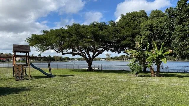 $1,099,999 | 4393 Hunting Trail, Lake Worth, FL 33467