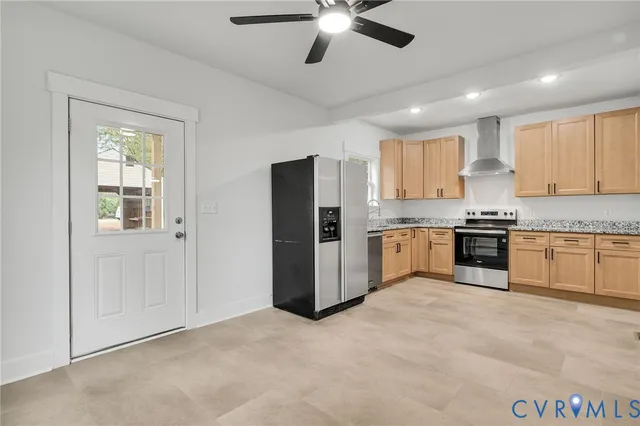 $230,000 | 1619 12th Street, Victoria, VA 23974