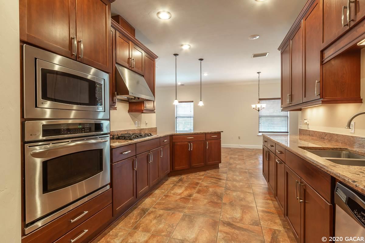 8958 Southwest 25 Road Gainesville, FL 32608 - Photo 13 of 30 Gallery Image 13