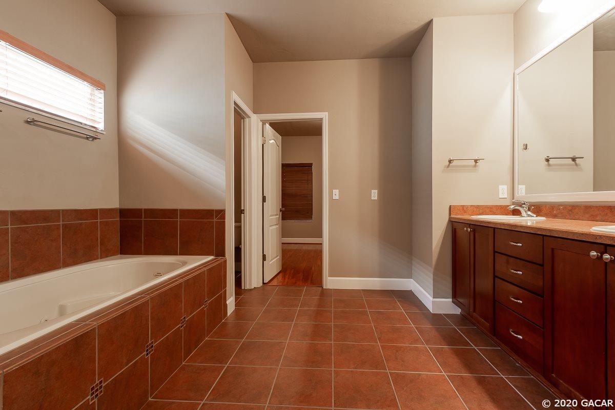 8958 Southwest 25 Road Gainesville, FL 32608 - Photo 18 of 30 Gallery Image 18
