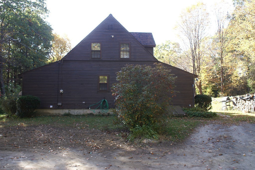 212 Old Winchester Road Warwick, MA 01378 - Photo 17 of 26 Gallery Image 17