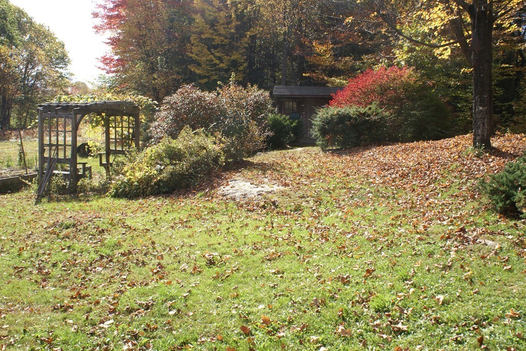 212 Old Winchester Road Warwick, MA 01378 - Photo 24 of 26 Gallery Image 24