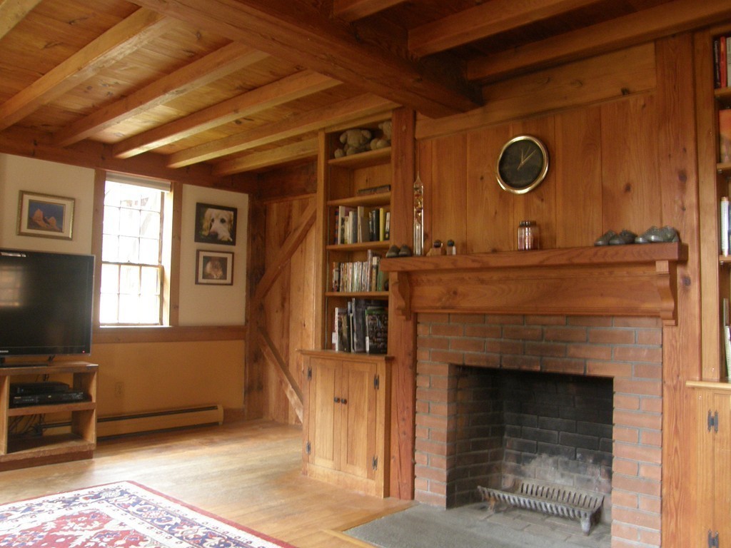 212 Old Winchester Road Warwick, MA 01378 - Photo 8 of 26 Gallery Image 8